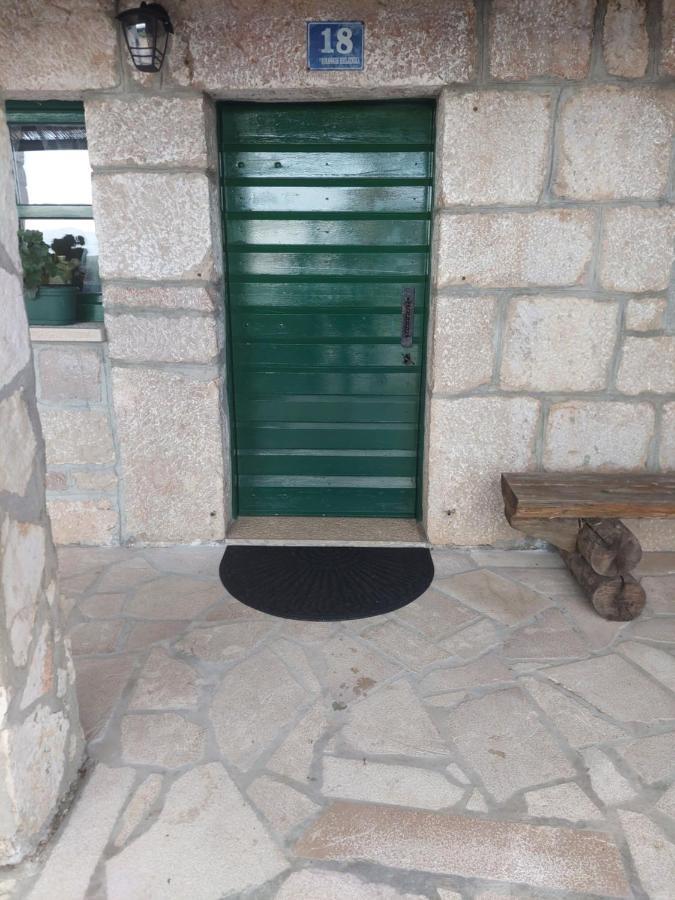 אימוטסקי Apartman Studio Zdravko Eco Village מראה חיצוני תמונה